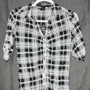 Amang NY Plaid & Floral Mixed Media Button-Up - Small